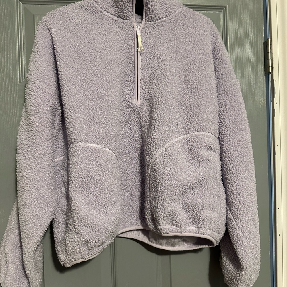 Old Navy Lavender Fleece Pullover